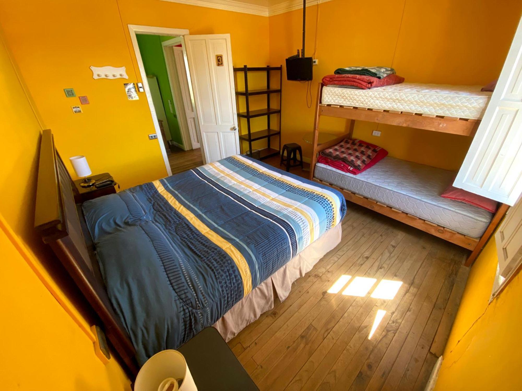 Hostal Kuyen 피칠레무 외부 사진